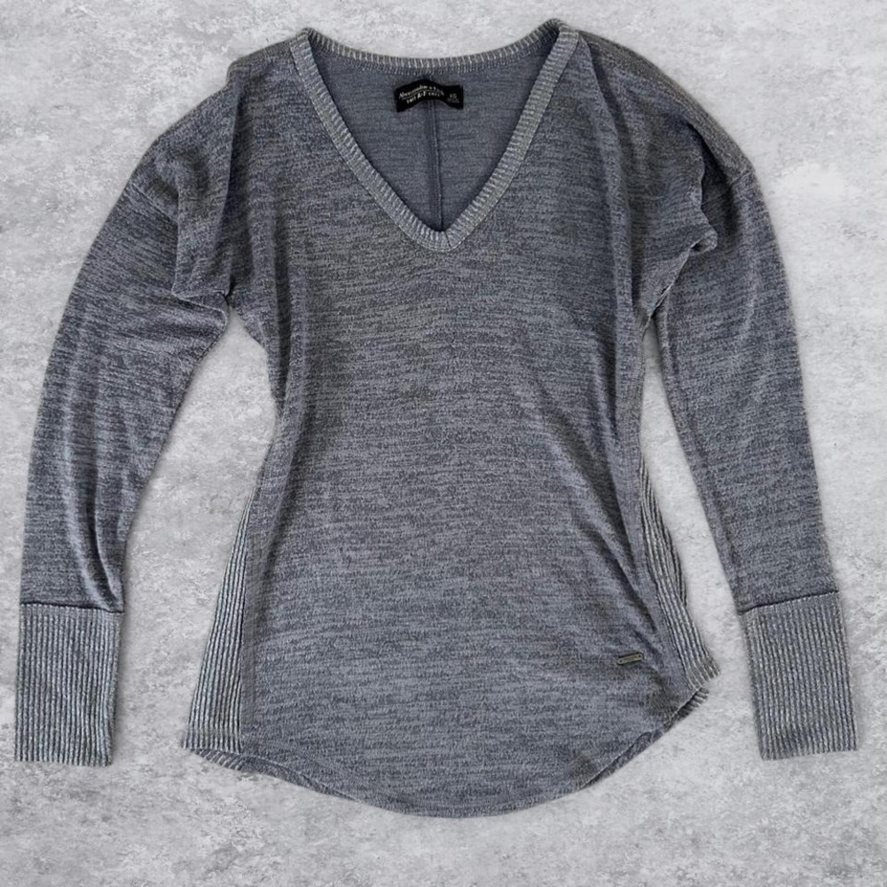 Abercrombie & Fitch Soft A&F Cozy Grey Marl V-Neck Sweater Womens XS Relaxed Fit